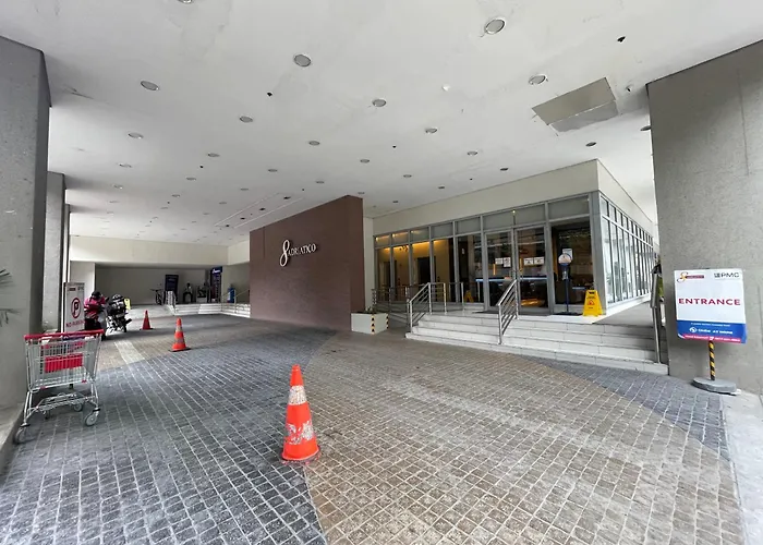 Staycation Near Slmec, Us Embassy And Supreme Court