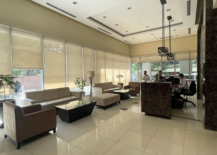 Staycation Near Slmec, Us Embassy And Supreme Court 公寓式飯店 马尼拉