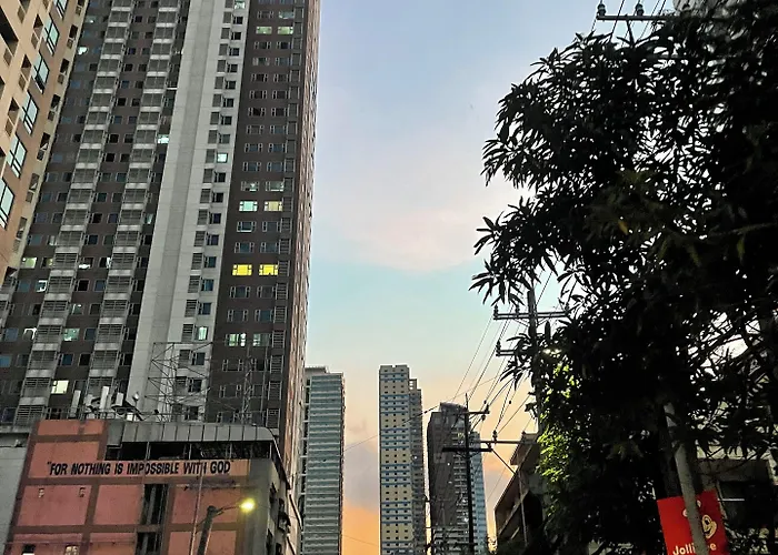 Staycation Near Slmec, Us Embassy And Supreme Court Aparthotel